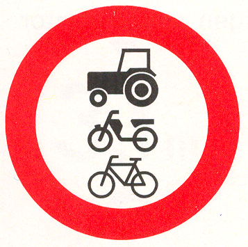 Gesloten voor ruiters, vee, wagens, motorvoertuigen die niet sneller kunnen of mogen rijden dan 25 km/h en brommobielen alsmede fietsen, bromfietsen en gehandicaptenvoertuigen Gesloten voor ruiters, vee, wagens, motorvoertuigen die niet sneller kunnen of mogen rijden dan 25 km/h en brommobielen alsmede fietsen, bromfietsen en gehandicaptenvoertuigen